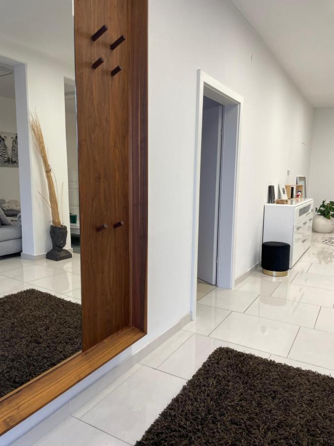 Stadtsuite Mit Sauna In Wiener Neustadt 135 M2 Экстерьер фото