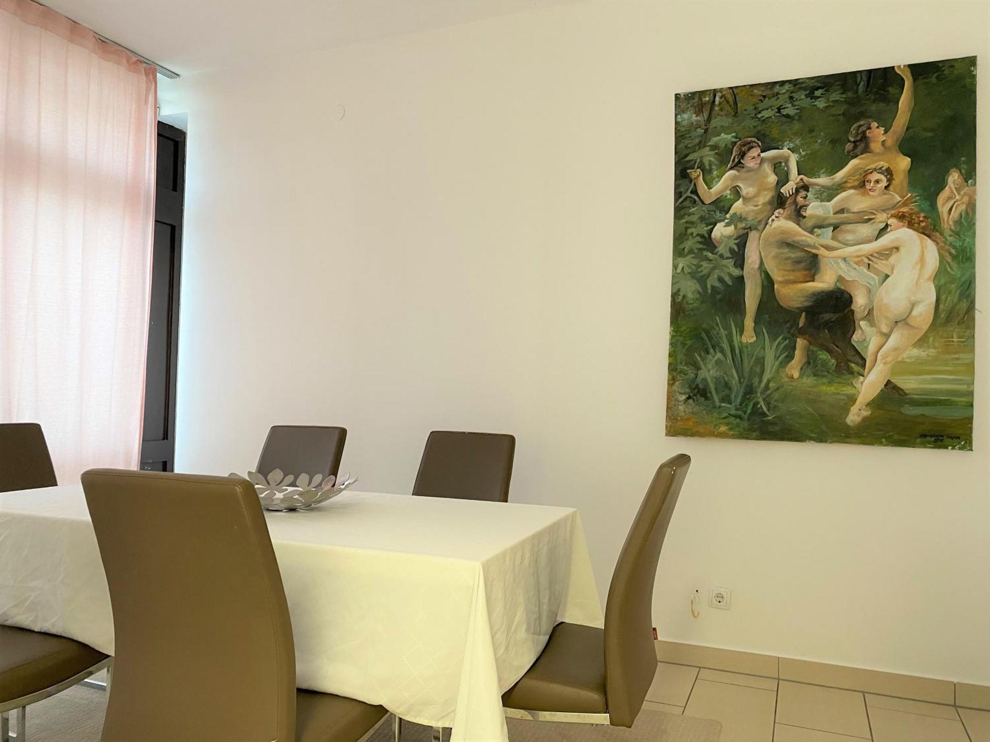 Stadtsuite Mit Sauna In Wiener Neustadt 135 M2 Экстерьер фото